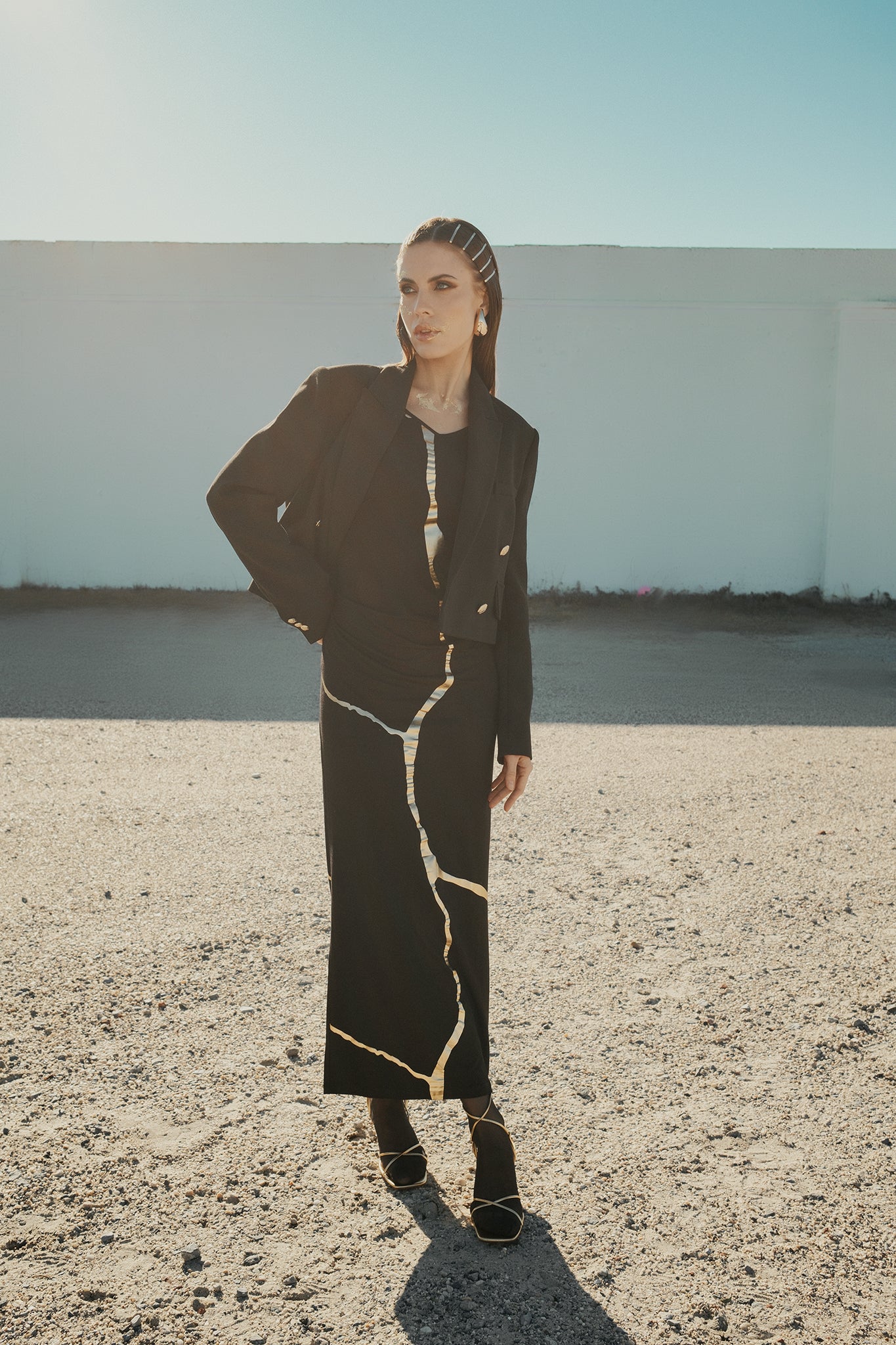 Black & Gold Kintsugi Sleeveless 3-Way Maxi