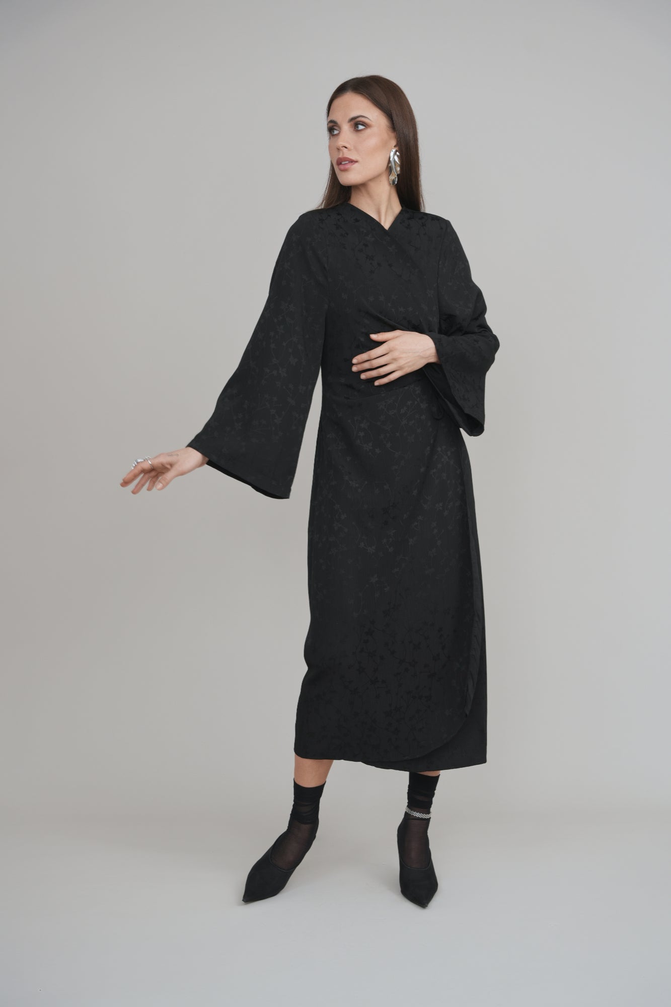 The Éclore Dress