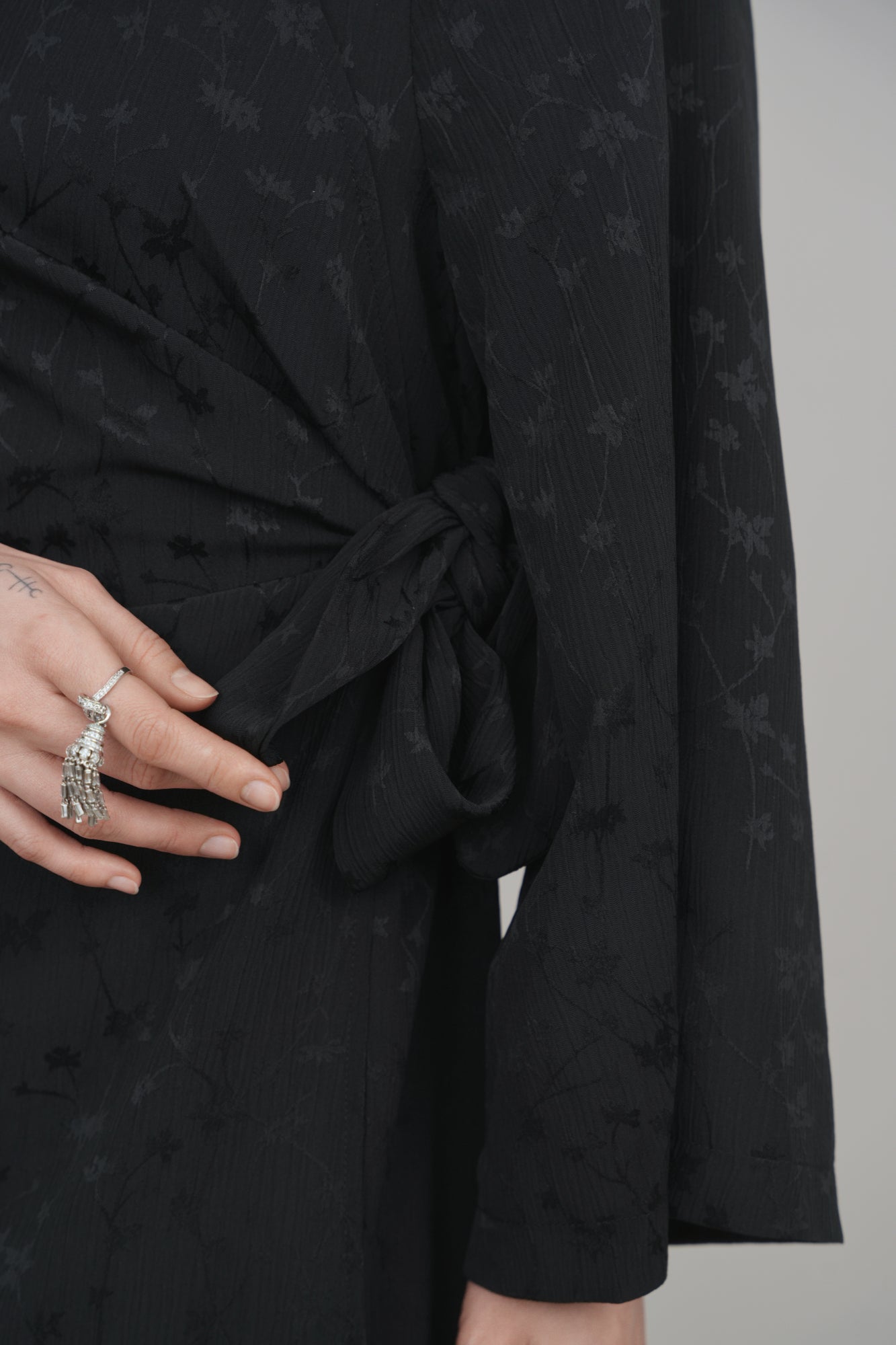 The Éclore Dress