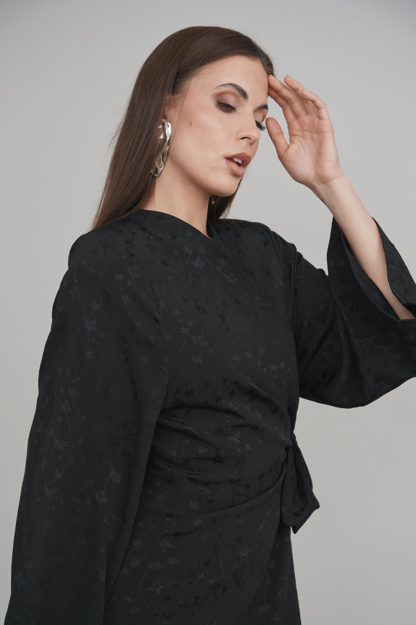 The Éclore Dress
