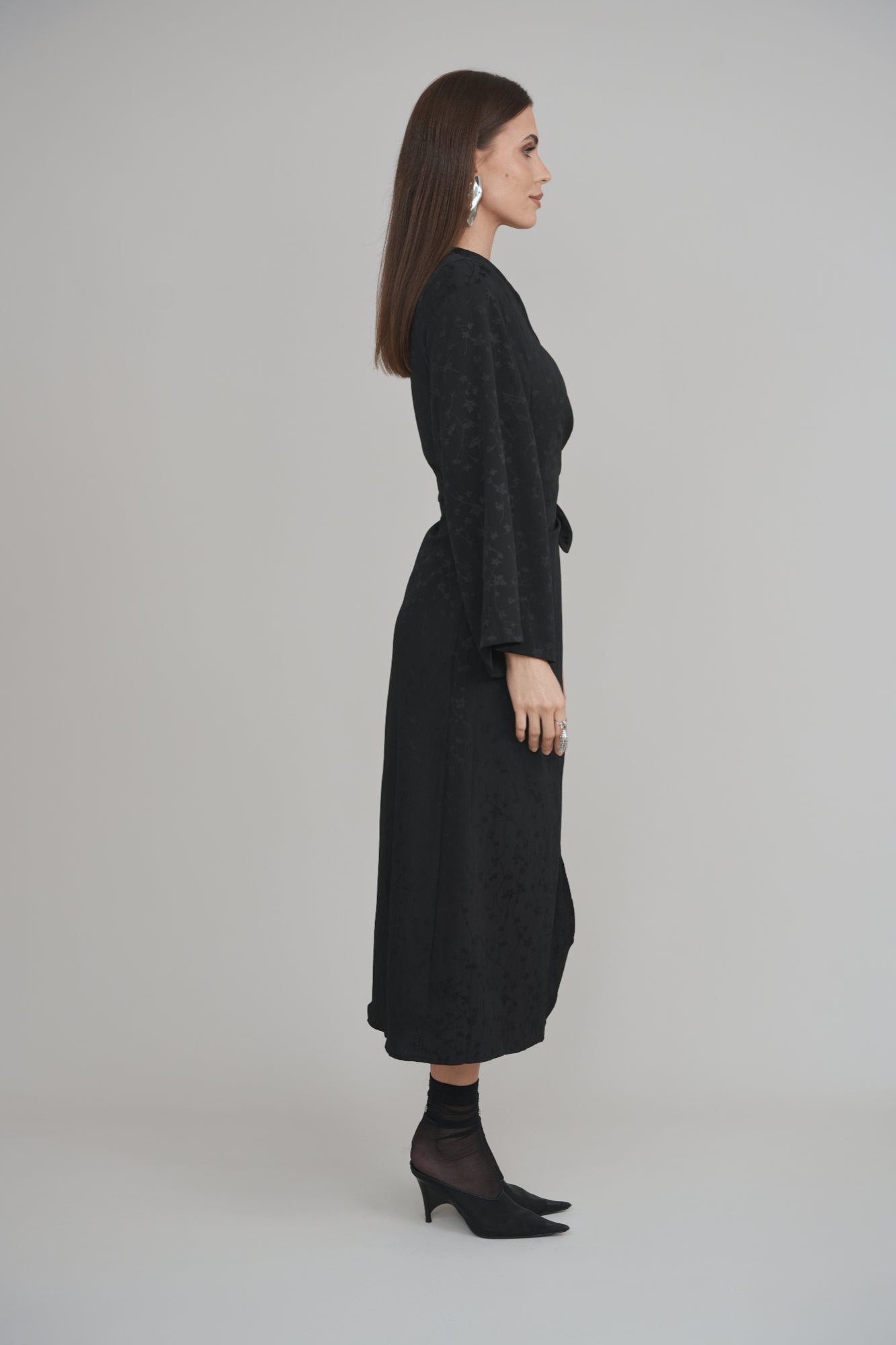 The Éclore Dress