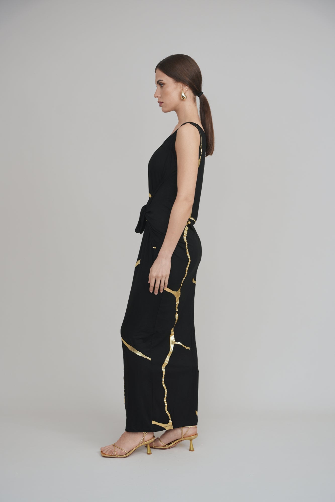 Black & Gold Kintsugi Sleeveless 3-Way Maxi