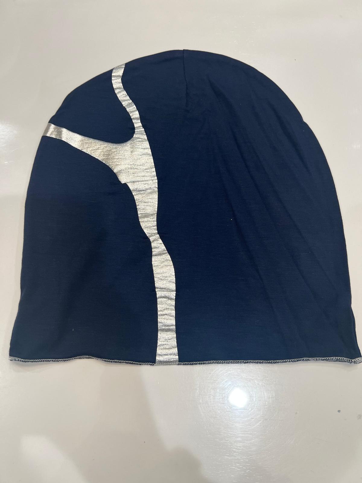 Kintsugi Beanie in Navy and Silver