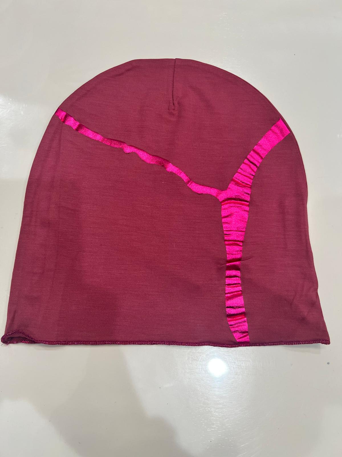 Kintsugi Beanie in Pink and Pink