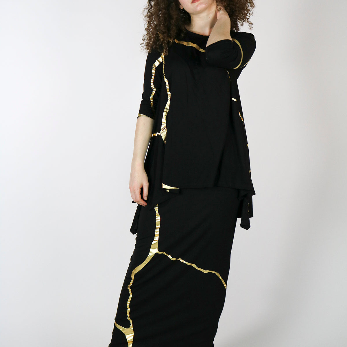 Sachie Kintsugi Skirt in Black & Gold