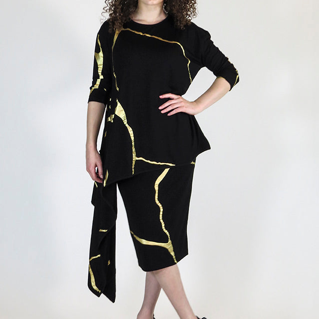 Kana Top Black Gold Foil - Boat Neck