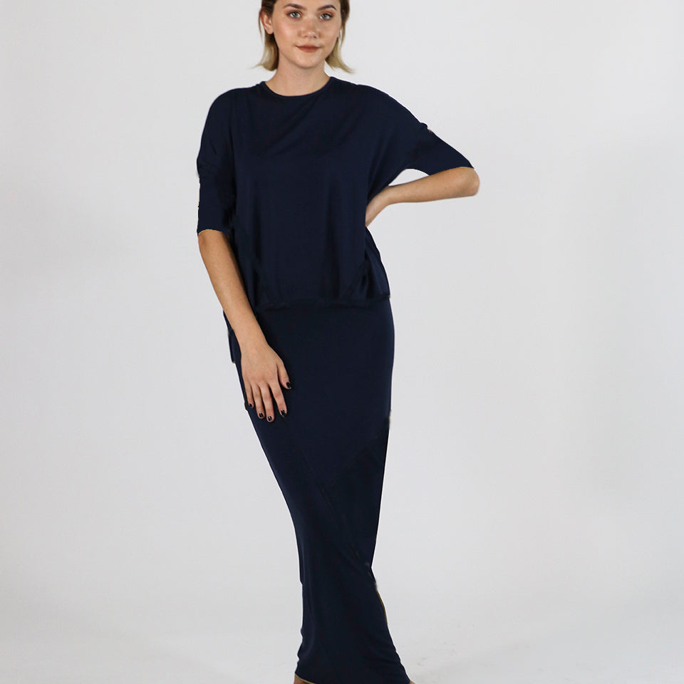 Sachie Skirt in Navy Solid