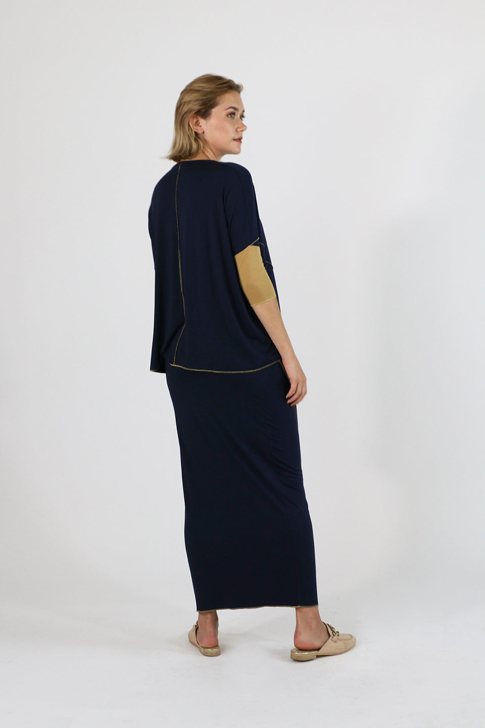 Sachie Skirt in Navy Solid